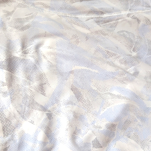 Sculpt Tank Top from Lululemon - Picture 3 of 5